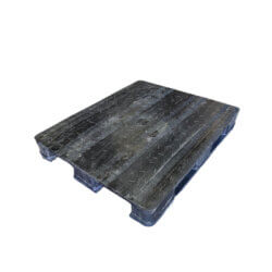PALLET PLASTICO LISO 3 RIELES RACK 100% RECICLADO NEGRO
